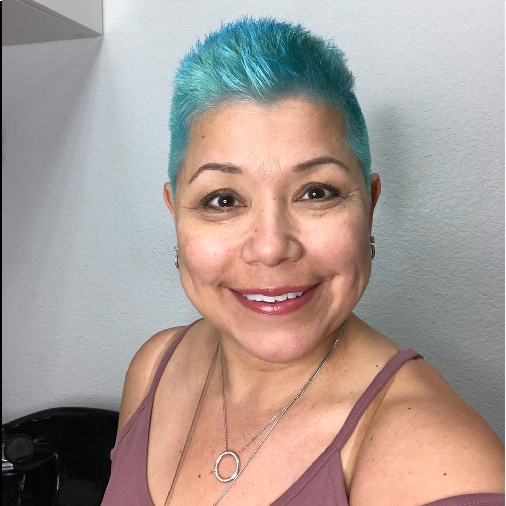 Meet your Posher, Priscilla